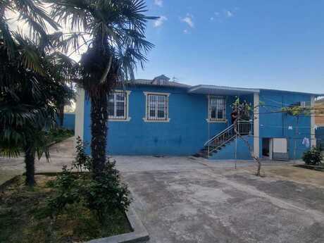 6 otaqlı həyət evi/bağ evi - Kürdəxanı q. - 160 m²