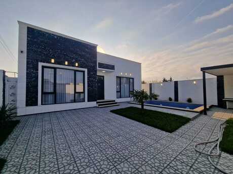 4 otaqlı həyət evi/bağ evi - Buzovna q. - 140 m²