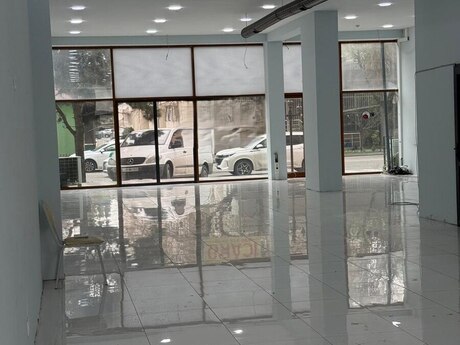 Obyekt - Azadlıq Prospekti m. - 200 m²
