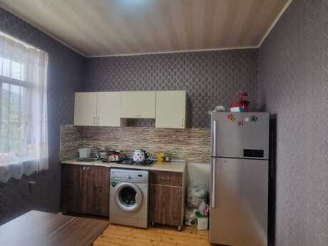 3 otaqlı həyət evi/bağ evi - Zabrat q. - 90 m²