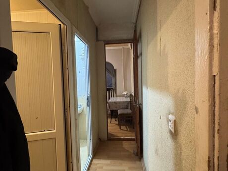 2 otaqlı köhnə tikili - Xalqlar Dostluğu m. - 60 m²