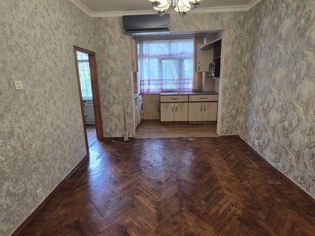 3 otaqlı köhnə tikili - Memar Əcəmi m. - 50 m²