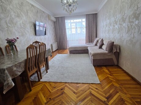 4 otaqlı köhnə tikili - Nəsimi m. - 110 m²