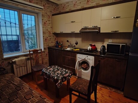 3 otaqlı həyət evi/bağ evi - Hövsan q. - 85 m²
