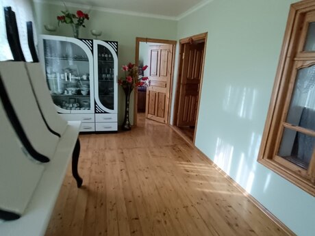 4 otaqlı həyət evi/bağ evi - Şəki - 150 m²