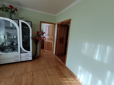4 otaqlı həyət evi/bağ evi - Şəki - 150 m²