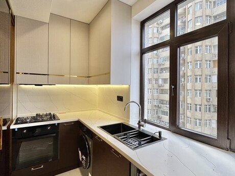 3 otaqlı yeni tikili - Nərimanov r. - 98 m²