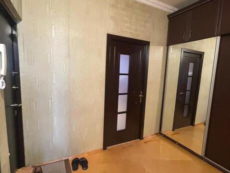 2 otaqlı köhnə tikili - Xalqlar Dostluğu m. - 65 m²