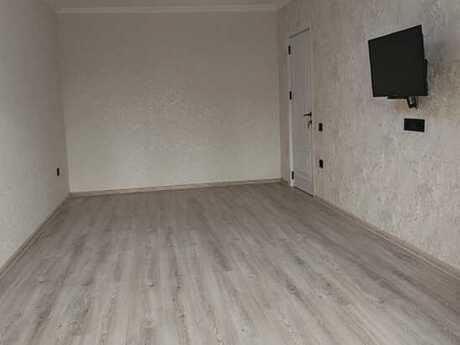 2 otaqlı köhnə tikili - Xalqlar Dostluğu m. - 35 m²