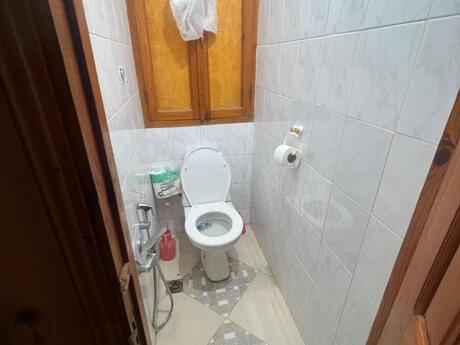 2 otaqlı köhnə tikili - Xalqlar Dostluğu m. - 65 m²