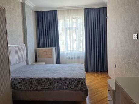 3 otaqlı yeni tikili - Şah İsmayıl Xətai m. - 115 m²