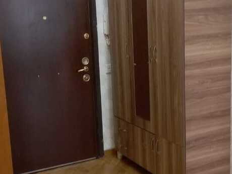 2-комн. офис - м. 28 мая - 100 м²