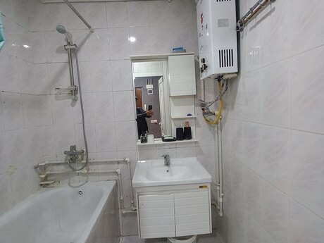 2 otaqlı köhnə tikili - Əhmədli m. - 65 m²