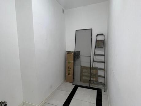 4 otaqlı yeni tikili - 1-ci mikrorayon q. - 160 m²