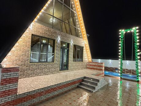 1 otaqlı həyət evi/bağ evi - Qəbələ - 180 m²