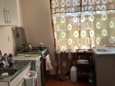 6 otaqlı həyət evi/bağ evi - Şamaxı - 80 m²