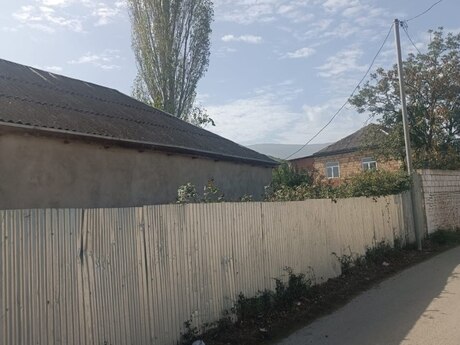 6 otaqlı həyət evi/bağ evi - Şabran - 150 m²