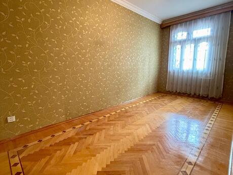 2 otaqlı köhnə tikili - Memar Əcəmi m. - 55 m²