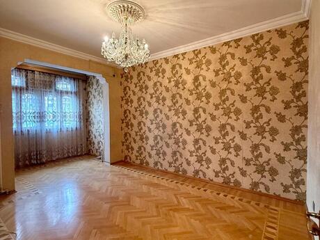 2 otaqlı köhnə tikili - Memar Əcəmi m. - 55 m²