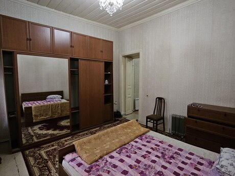 2 otaqlı köhnə tikili - Nizami m. - 50 m²