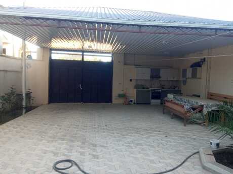 4 otaqlı həyət evi/bağ evi - Buzovna q. - 200 m²