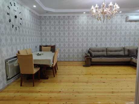 4 otaqlı həyət evi/bağ evi - Buzovna q. - 200 m²