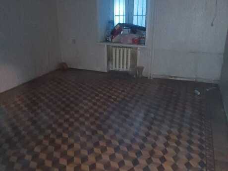 2 otaqlı köhnə tikili - Nizami m. - 45 m²