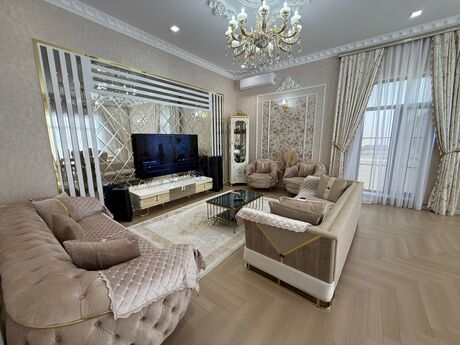 4 otaqlı həyət evi/bağ evi - Novxanı q. - 200 m²