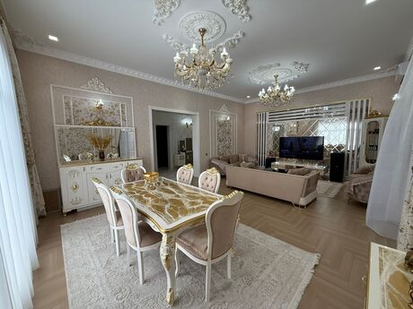 4 otaqlı həyət evi/bağ evi - Novxanı q. - 200 m²