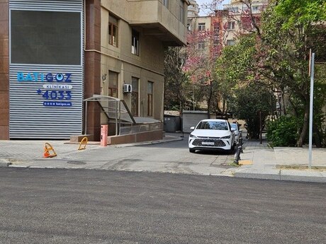 3 otaqlı köhnə tikili - Nəsimi r. - 70 m²