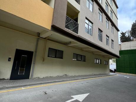 3 otaqlı yeni tikili - Bakıxanov q. - 123 m²