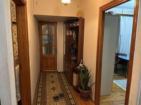2 otaqlı köhnə tikili - Həzi Aslanov q. - 52 m²