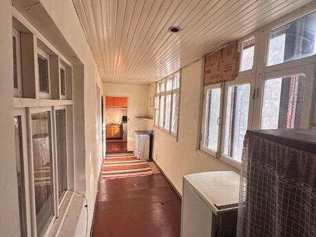 2 otaqlı köhnə tikili - Azadlıq Prospekti m. - 65 m²