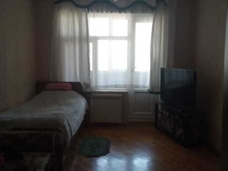 5 otaqlı köhnə tikili - Həzi Aslanov m. - 120 m²