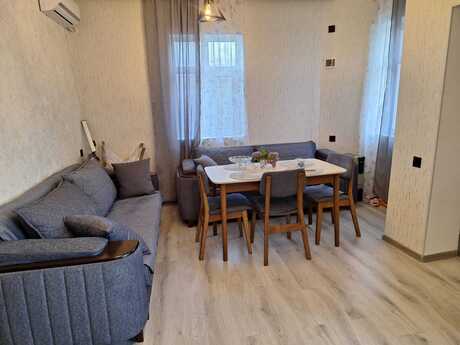 4 otaqlı həyət evi/bağ evi - Görədil q. - 150 m²