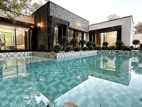 4 otaqlı həyət evi/bağ evi - Bilgəh q. - 250 m²