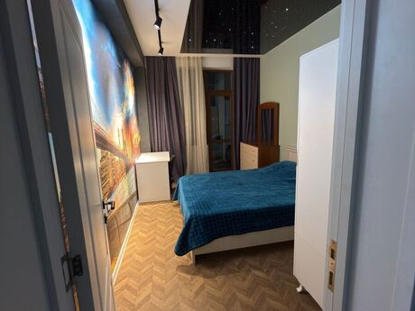 3 otaqlı yeni tikili - İnşaatçılar m. - 77 m²