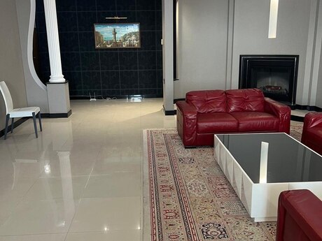 4-комн. новостройка - м. Сахил - 250 м²