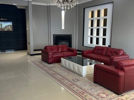 4-комн. новостройка - м. Сахил - 250 м²