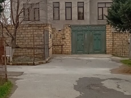5 otaqlı həyət evi/bağ evi - Sulutəpə q. - 260 m²