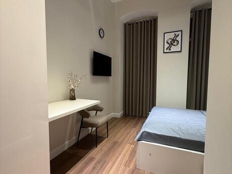 3 otaqlı köhnə tikili - Sahil m. - 48 m²