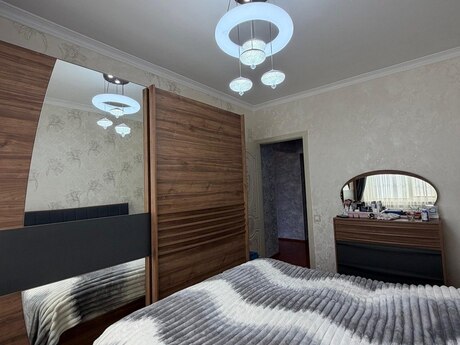 3 otaqlı köhnə tikili - Əhmədli m. - 85 m²