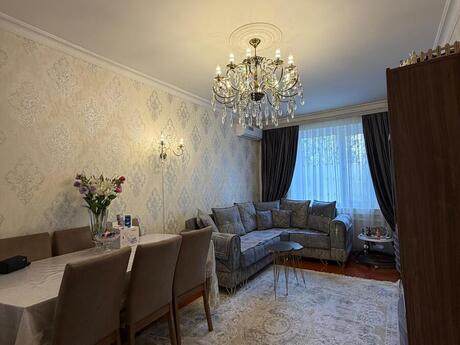 3 otaqlı köhnə tikili - Əhmədli m. - 85 m²