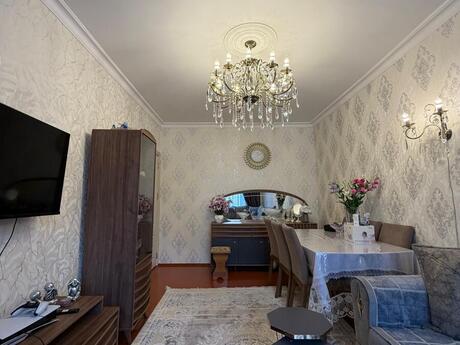 3 otaqlı köhnə tikili - Əhmədli m. - 85 m²