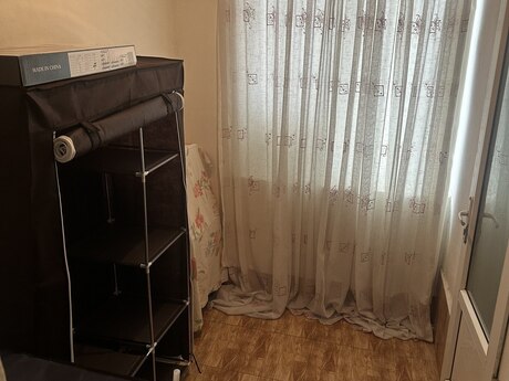 1 otaqlı həyət evi/bağ evi - Elmlər Akademiyası m. - 28 m²