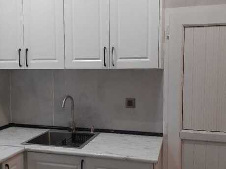 3 otaqlı köhnə tikili - Nərimanov r. - 42 m²