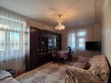 4 otaqlı köhnə tikili - Nəriman Nərimanov m. - 100 m²