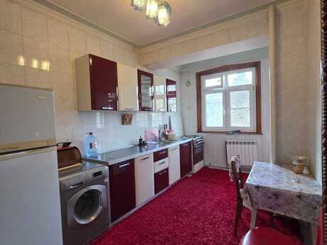 4 otaqlı köhnə tikili - Nəriman Nərimanov m. - 100 m²