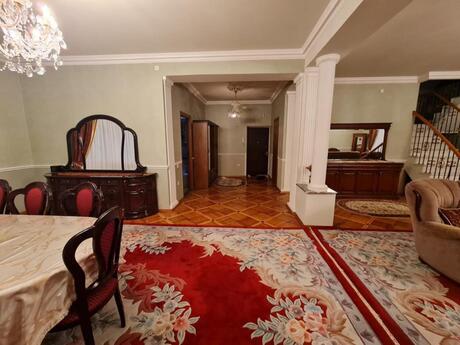 6 otaqlı yeni tikili - Böyükşor q. - 320 m²
