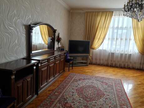 2 otaqlı yeni tikili - Şah İsmayıl Xətai m. - 100 m²